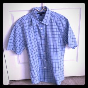 Tommy Hilfiger Short Sleeve Button Down, Large
